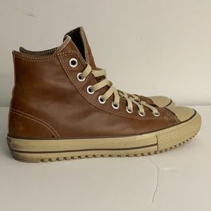 Converse Chuck Taylor All Star shoes/boots